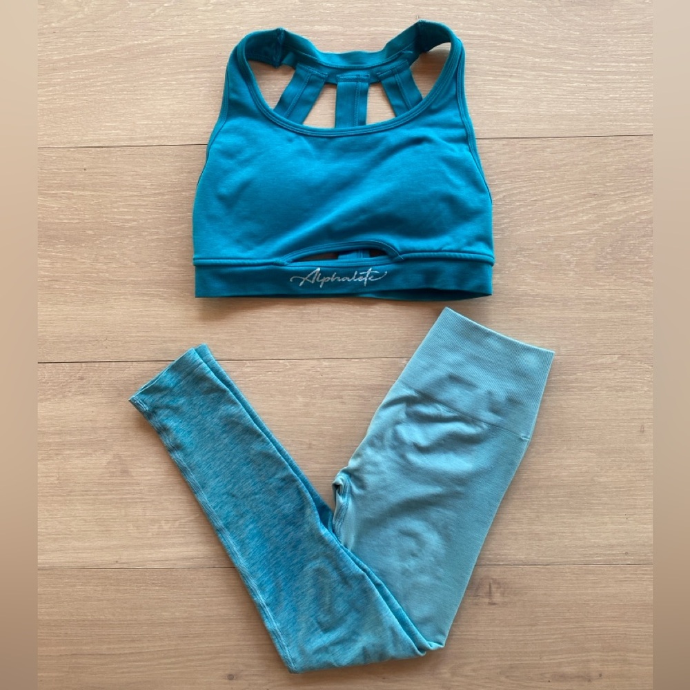 Alphalete Ombré Ocean Set Trinity Bra/Amplify Legging XS